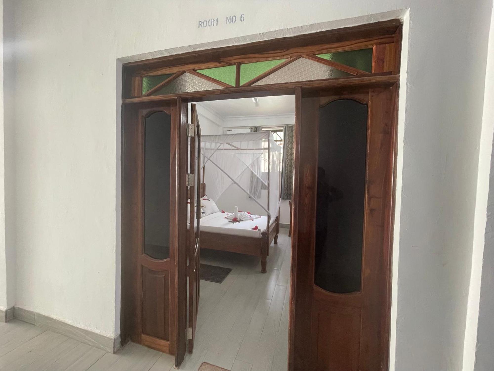 Amazing Zanzibar Beach Hotel Nungwi Esterno foto