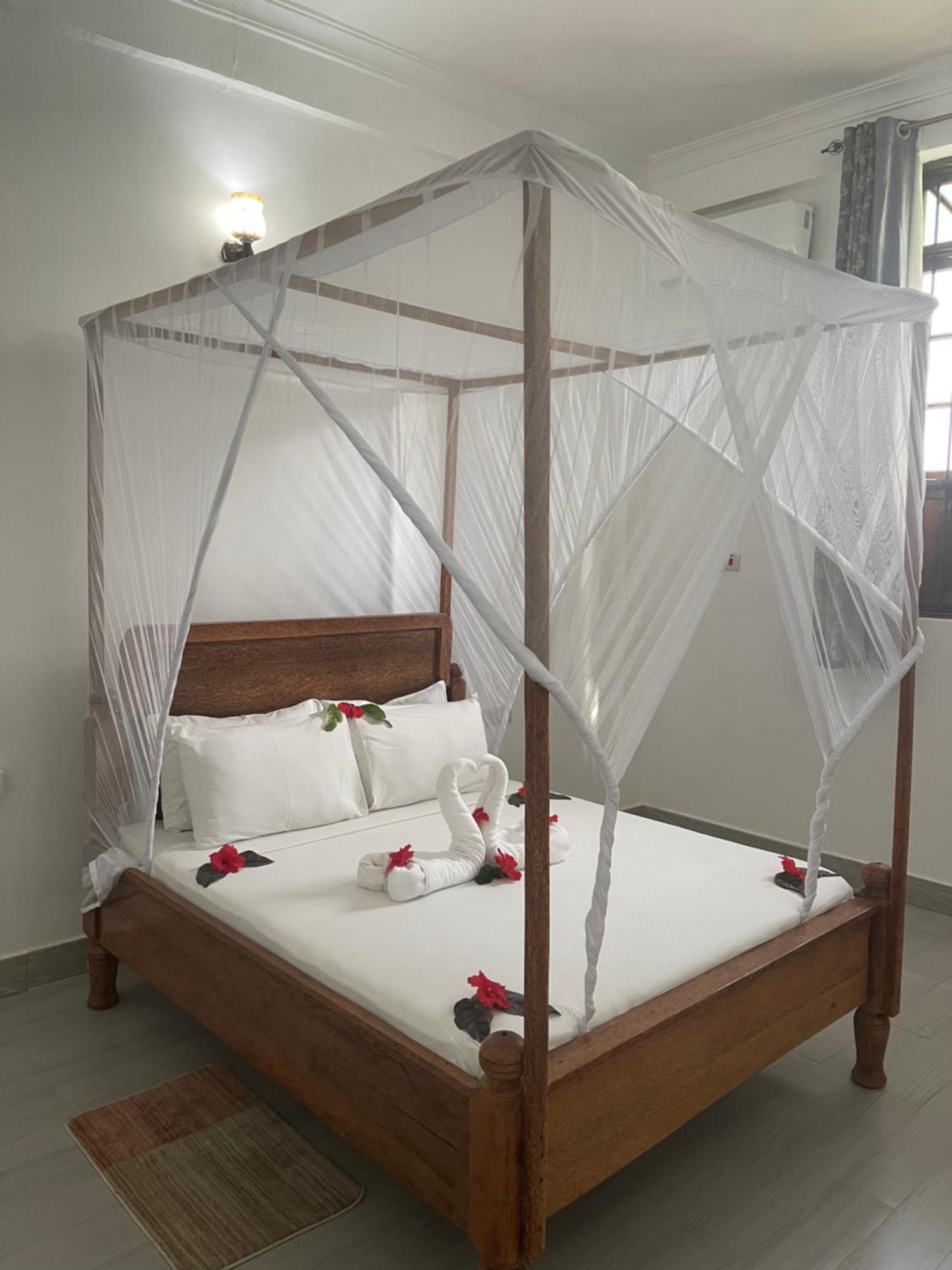 Amazing Zanzibar Beach Hotel Nungwi Esterno foto